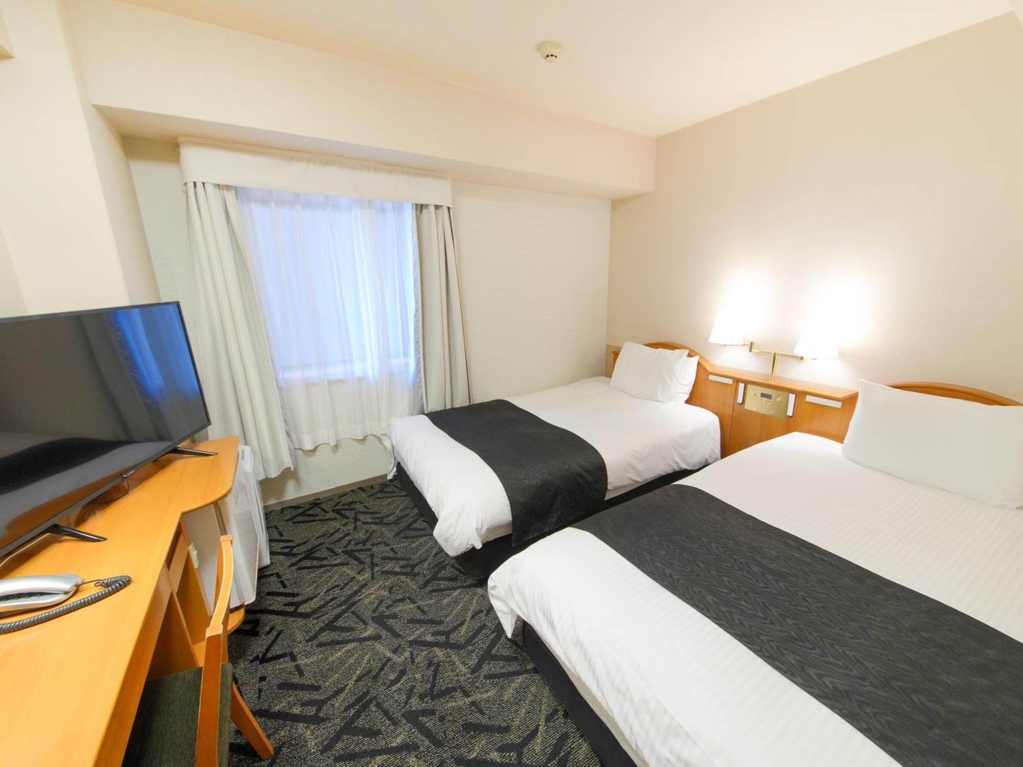 Apa Hotel Takasaki Ekimae Екстериор снимка